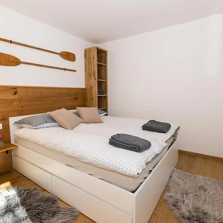Old Boatman'S House Apartment Bled Room photo